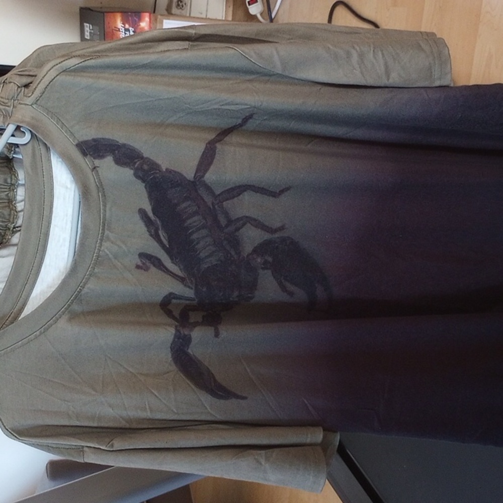5x scorpion print short set 44 to 50